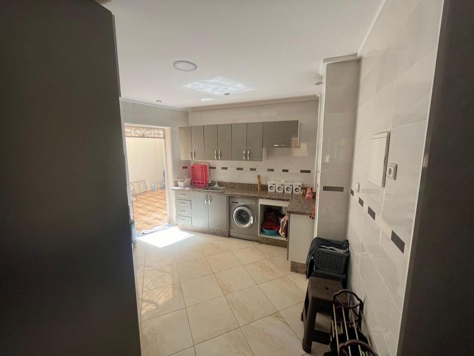 Annour Luxurious & Large Apartment In Oujda Centre Exterior photo