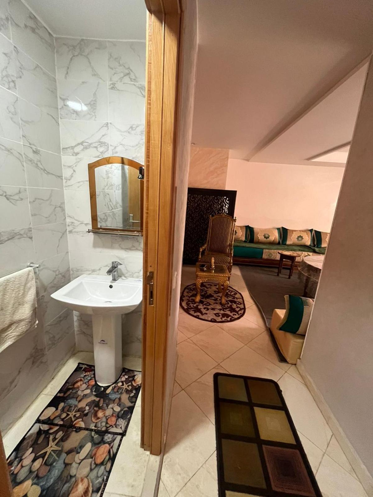 Annour Luxurious & Large Apartment In Oujda Centre Exterior photo